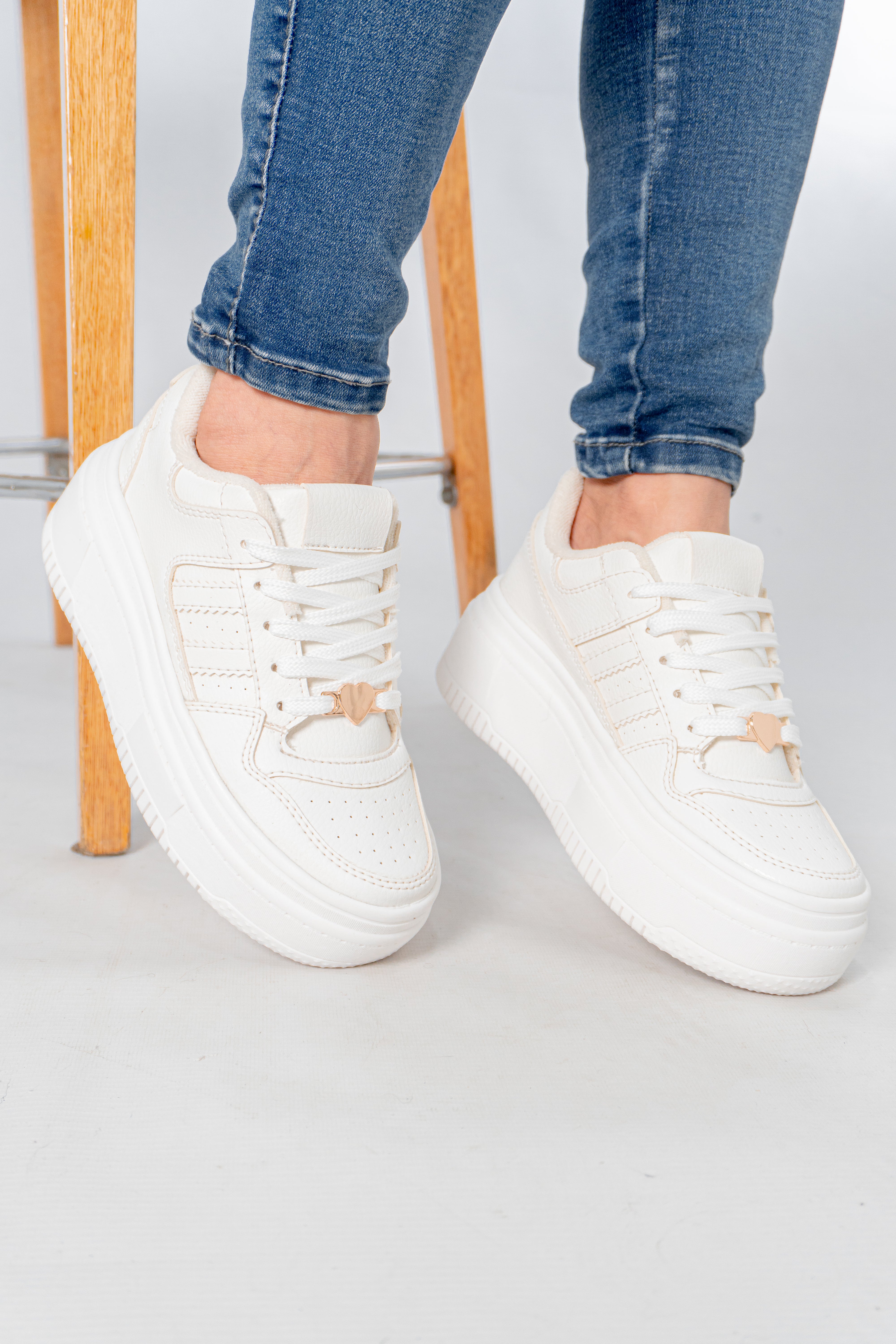 Tenis casual Gaby para mujer | Geratti Shoes