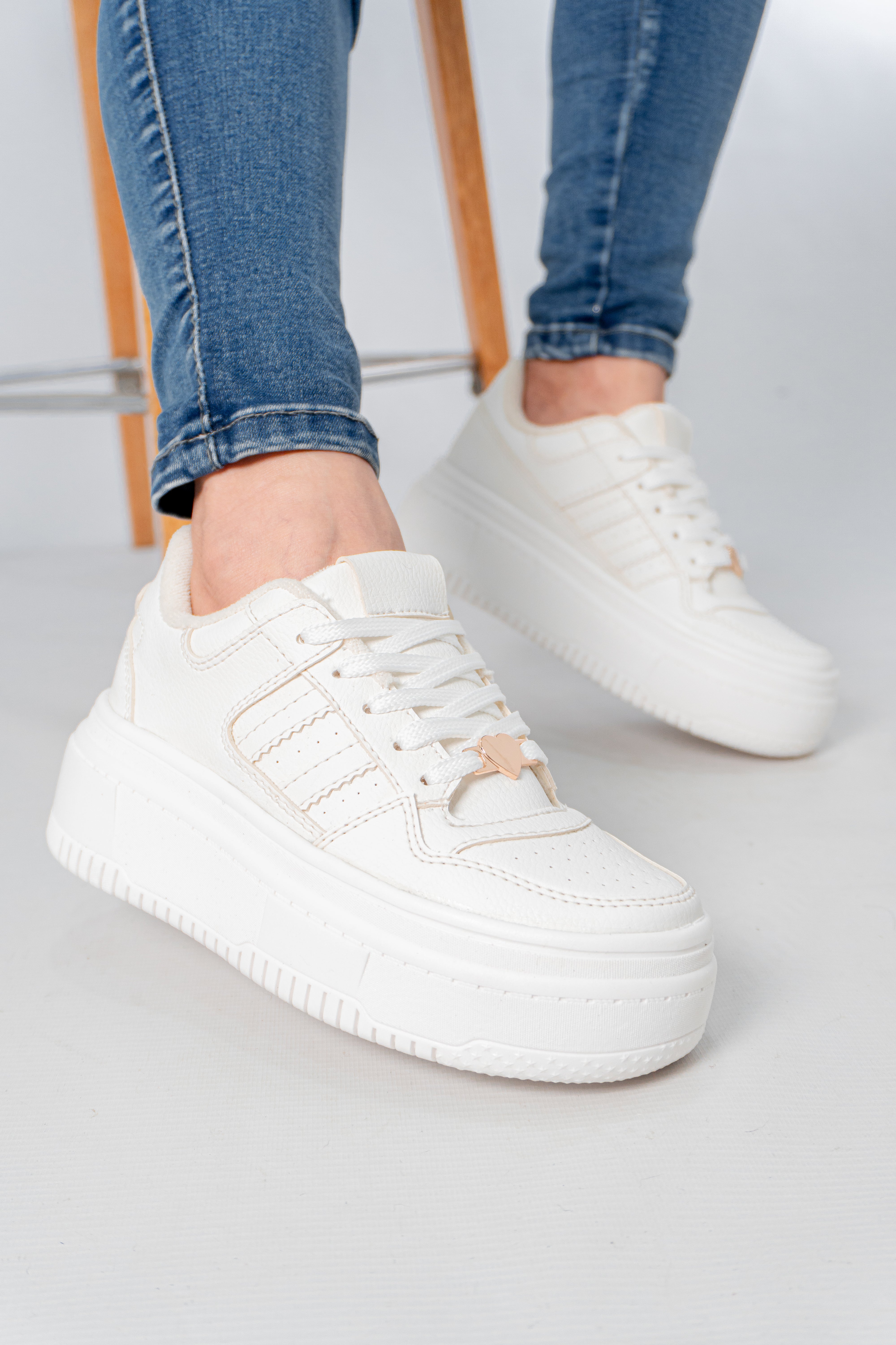 Tenis casual Gaby para mujer | Geratti Shoes