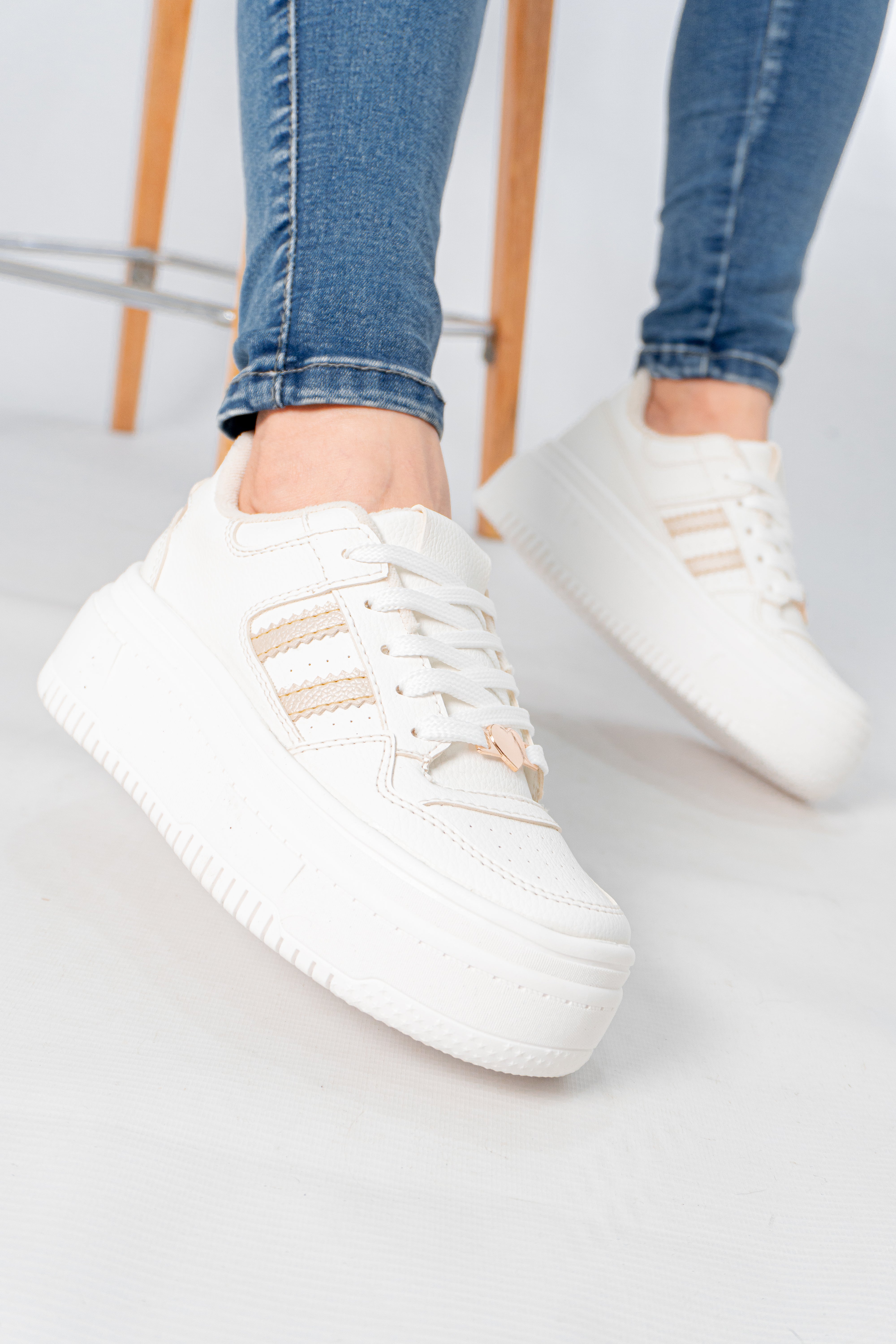 Tenis casual Gaby para mujer | Geratti Shoes