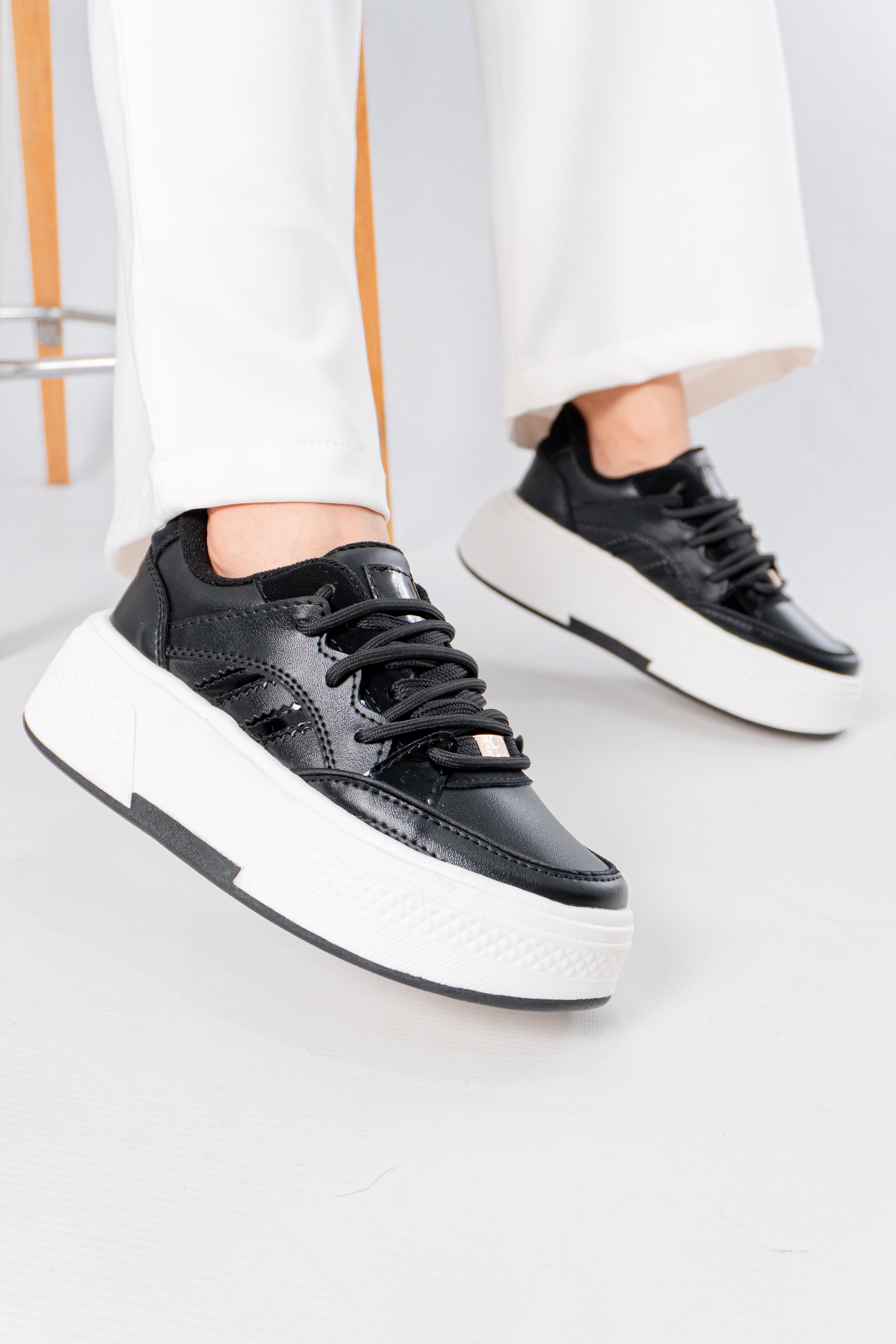 Tenis casual Zendaya para mujer | Geratti Shoes