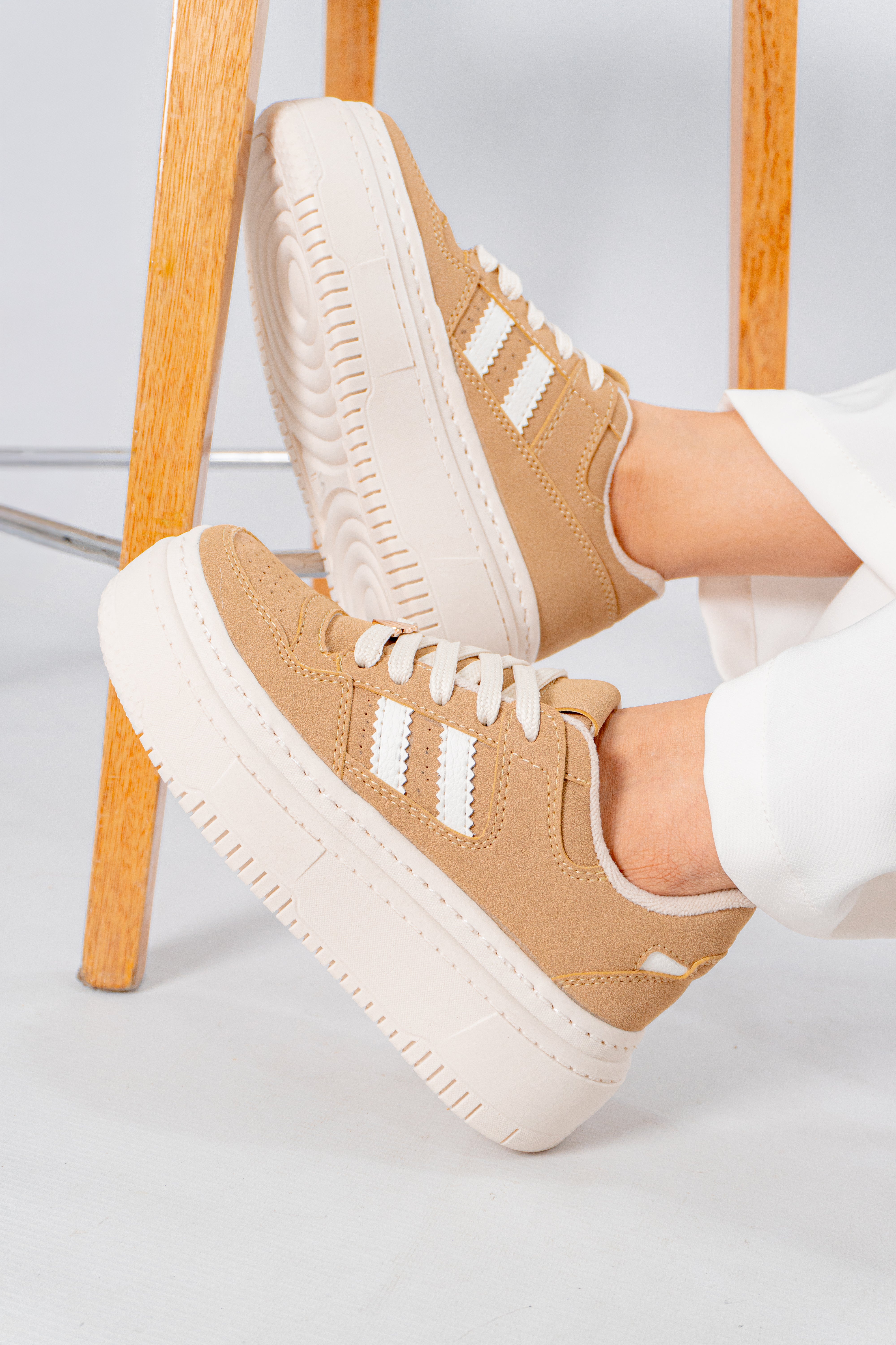 Tenis casual Gaby para mujer | Geratti Shoes