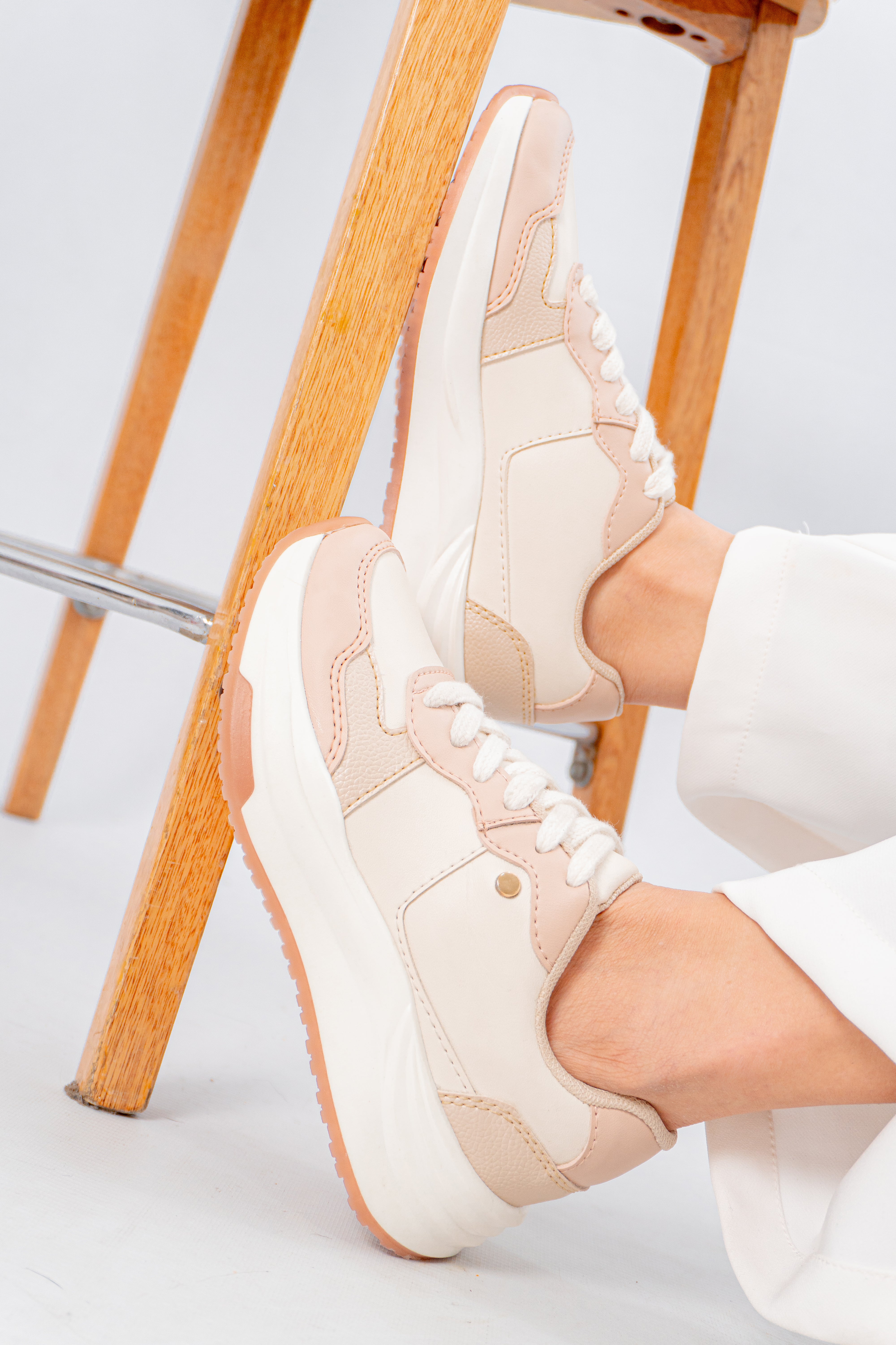 Tenis casual Lola para mujer | Geratti Shoes