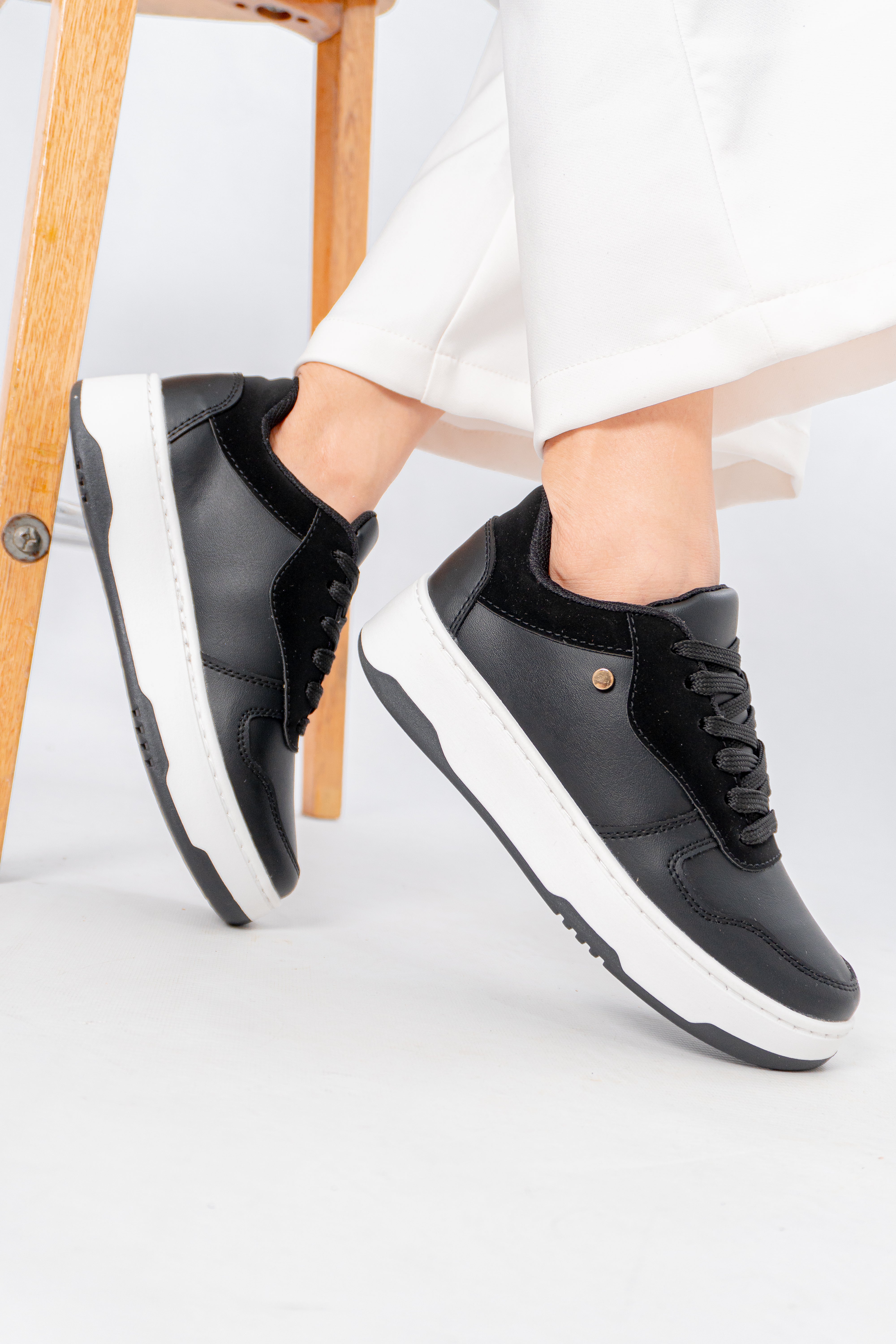 Tenis casual Barbara para mujer | Geratti Shoes