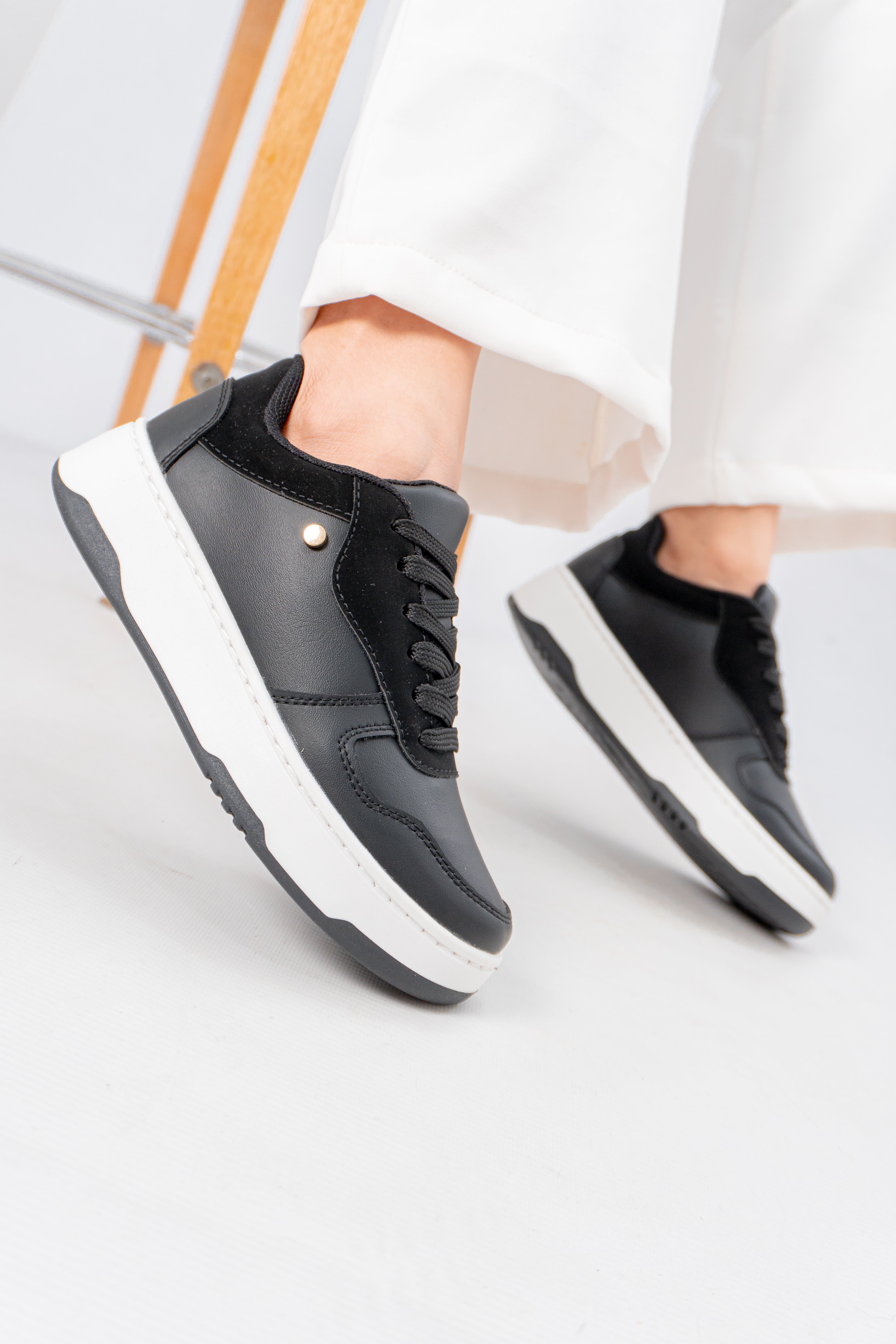 Tenis casual Barbara para mujer | Geratti Shoes