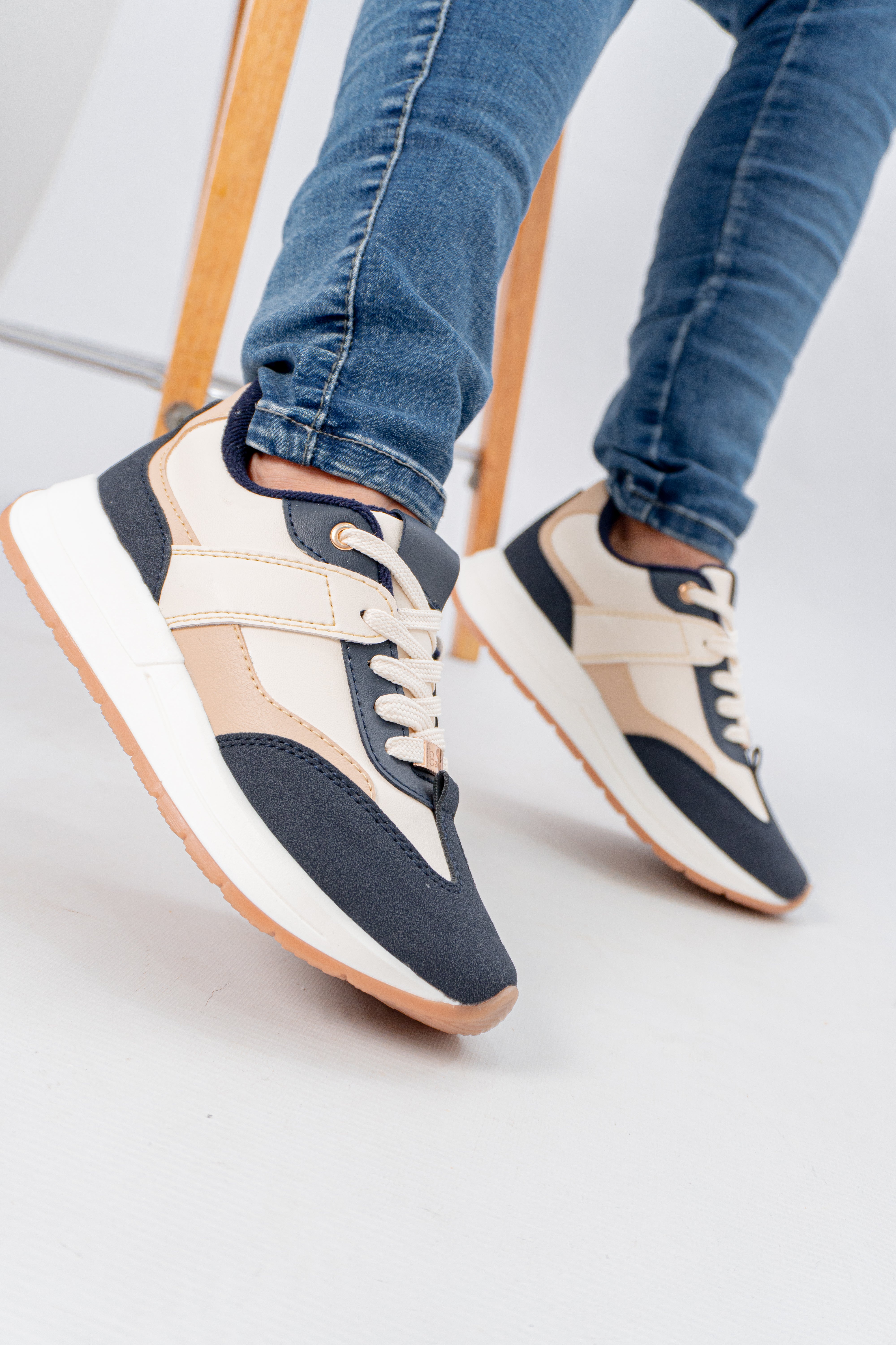 Tenis casual Sheny para mujer | Geratti Shoes